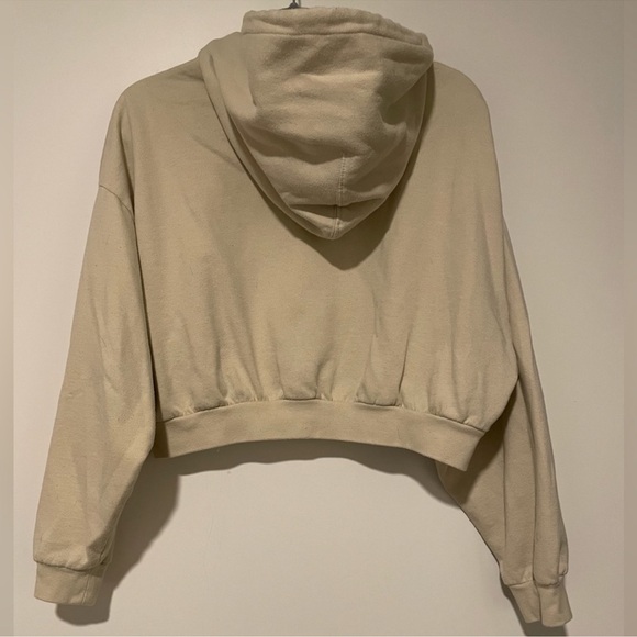 Levi’s Crop Hoodie - Picture 7 of 8